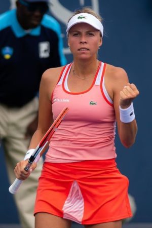 Anett Kontaveit hot sports