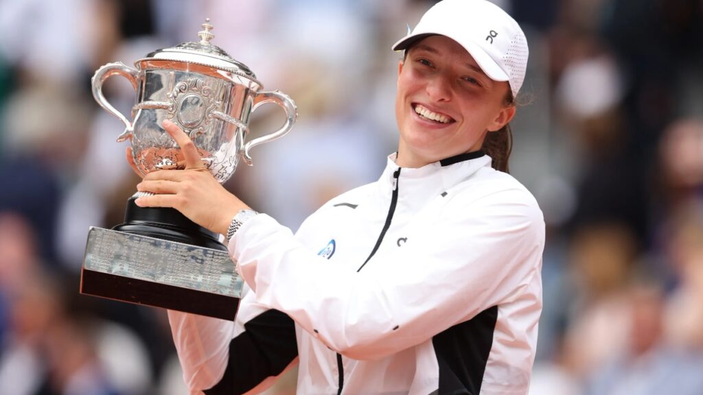 Iga Swiatek won her fourth Grand Slam title defeating Karolina Muchova