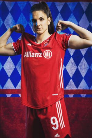 Jovana Damnjanovic Bayern Frauen