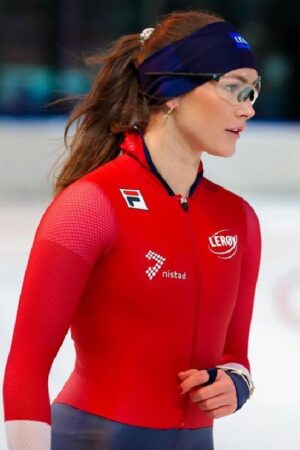 Julie Nistad Samsonsen ice skater