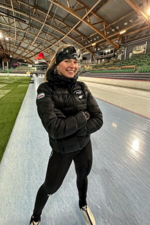 Karolina Bosiek hot speed skater babe