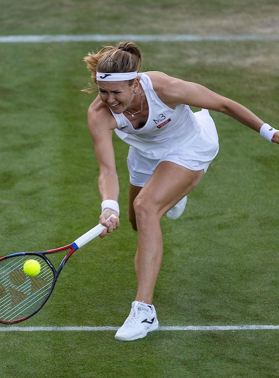 Czech tennis babe Marie Bouzkova Femi Sports