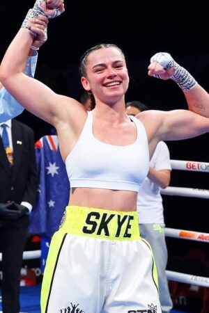 Skye Nicolson boxing