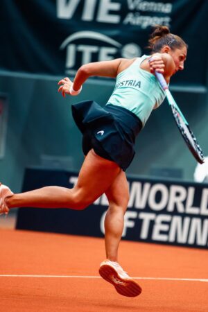 Tamira Paszek play tennis