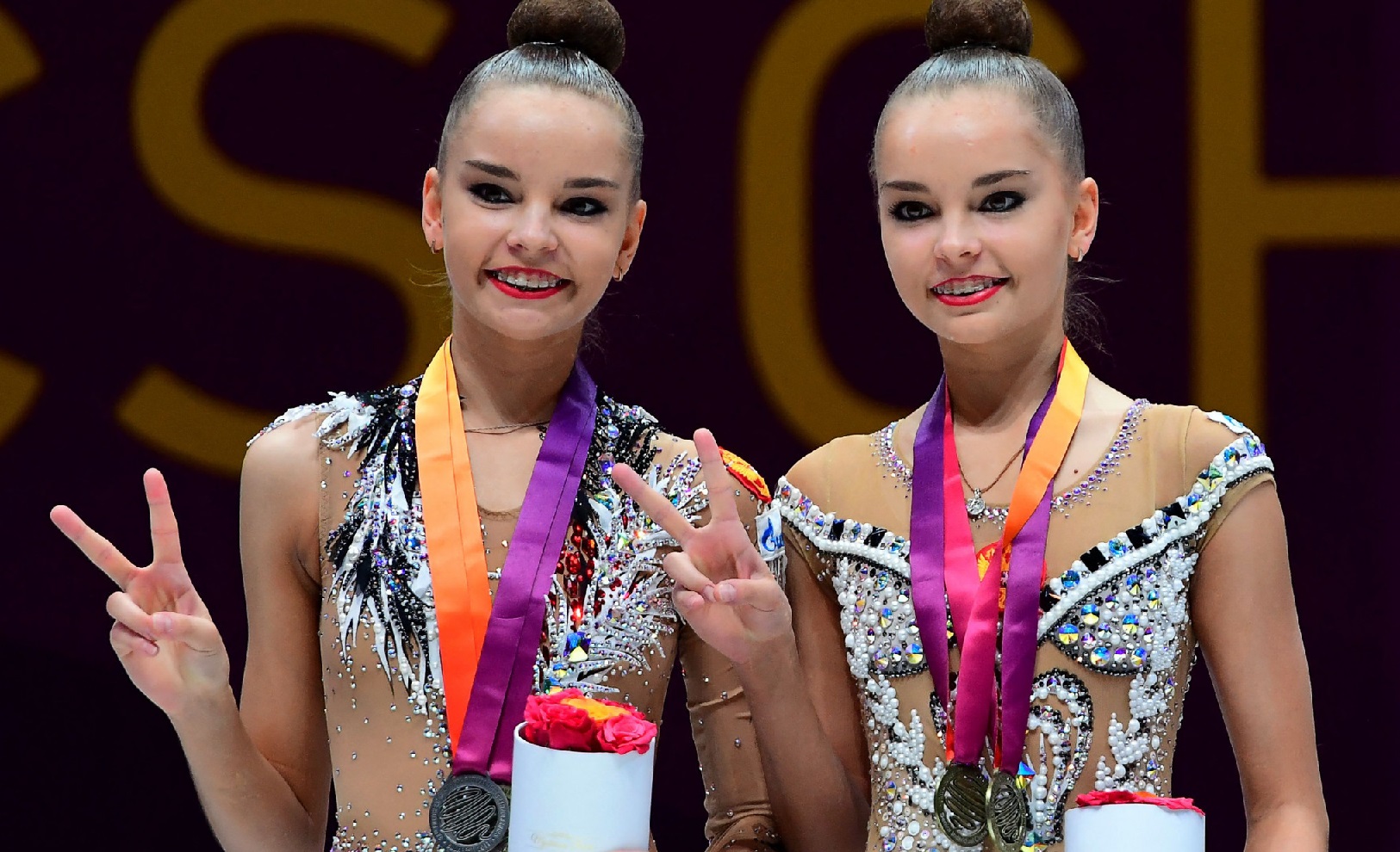 Arina Averina and Dina Averina