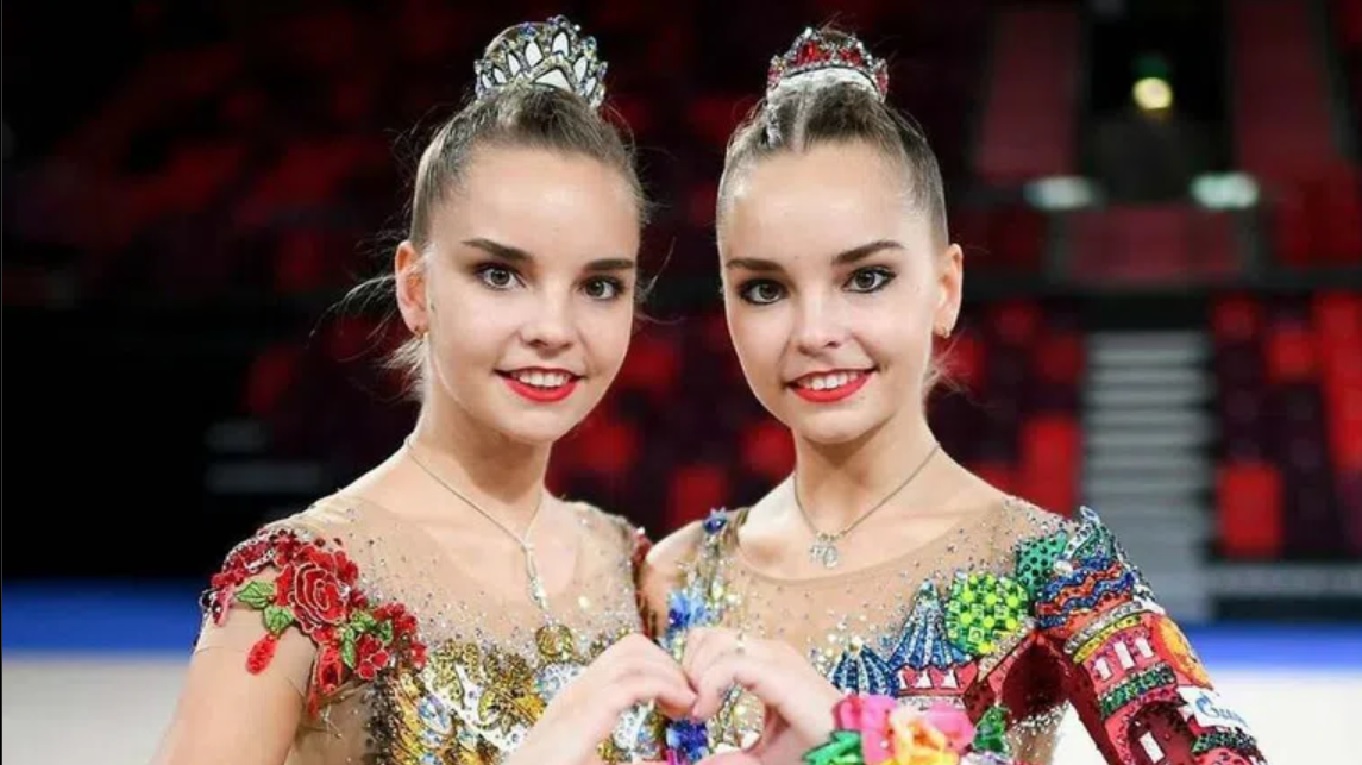 Arina and Dina Averina