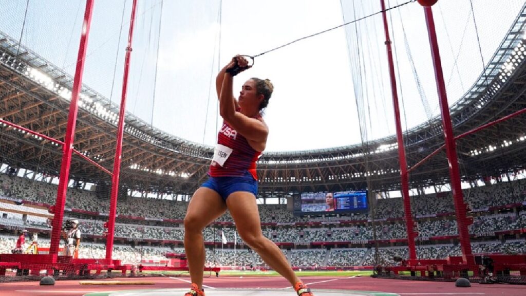 Brooke Andersen moved into third place in the alltime hammer throw