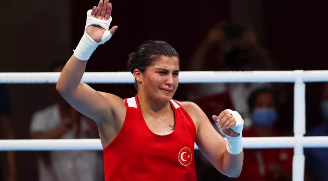 Busenaz Surmeneli Turkey boxing