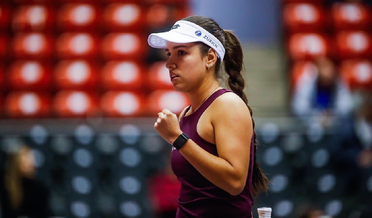 Camila Osorio tennis