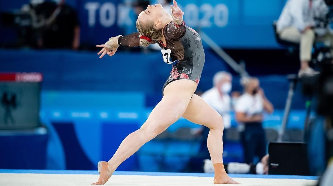 Ellie Black gymnastics Canada