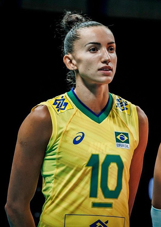 Brazilian volleyball babe Gabriela Guimaraes – Femi Sports