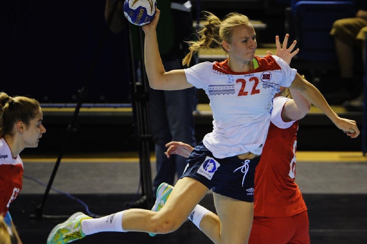 Henny Ella Reistad handball