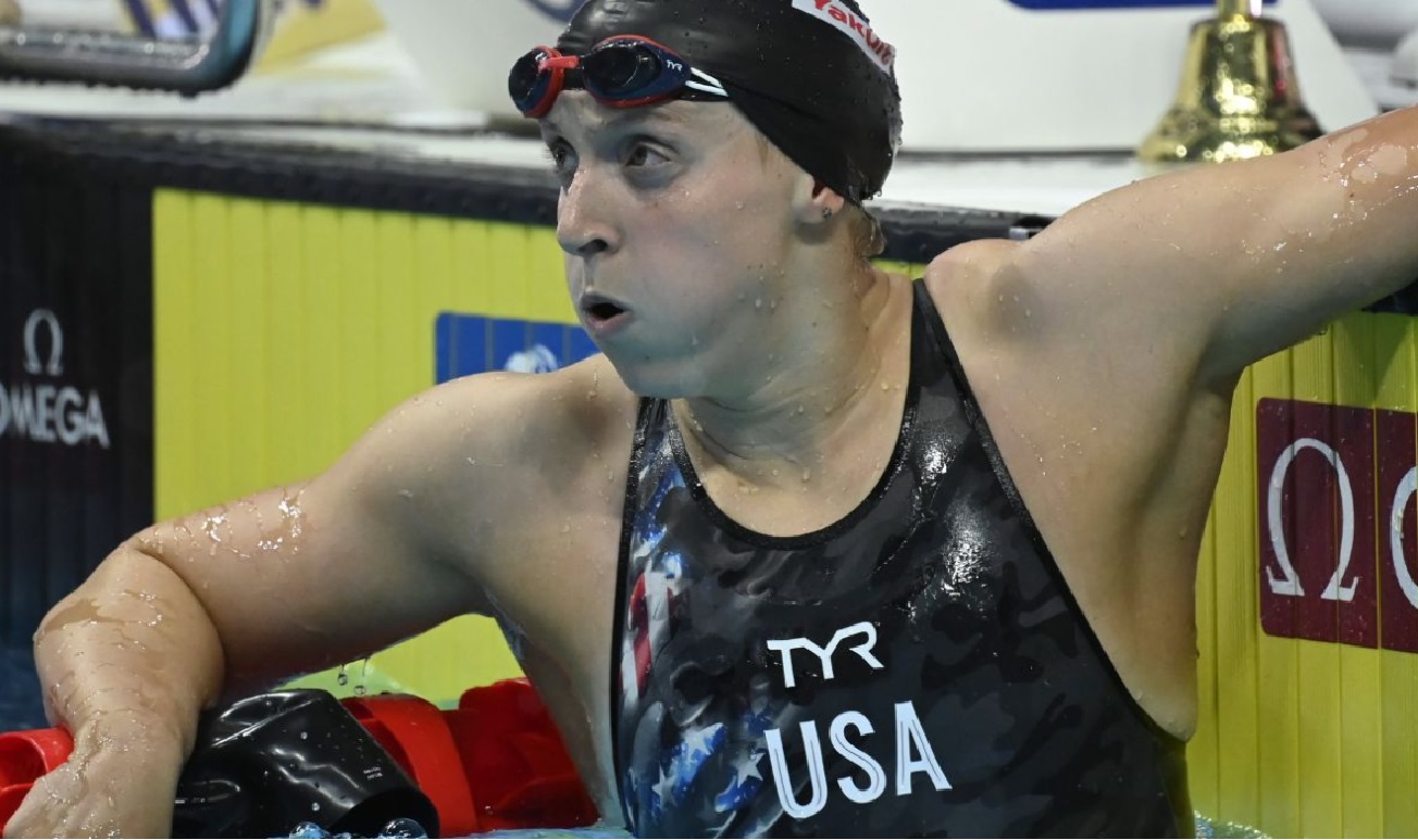 Kathleen Ledecky swimming