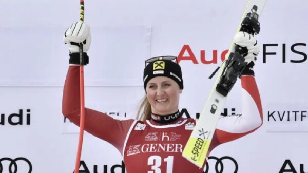 Nina Ortlieb skiing